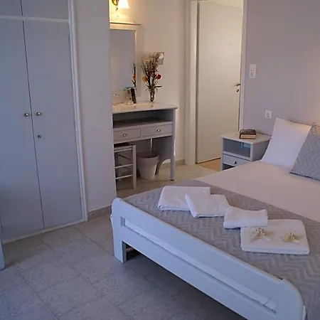 Corali Hotel Chora d'Ios
