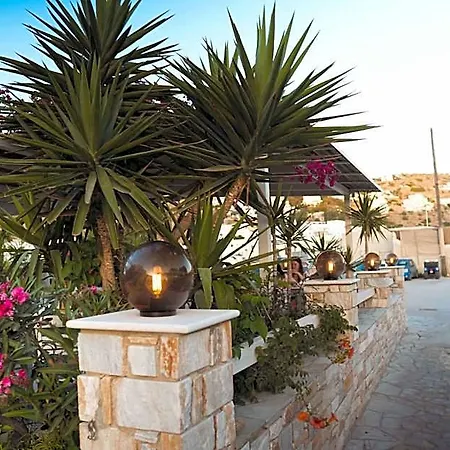 Hotel Corali Chora