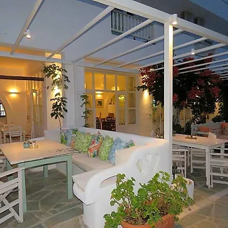 Corali Hotel 2*